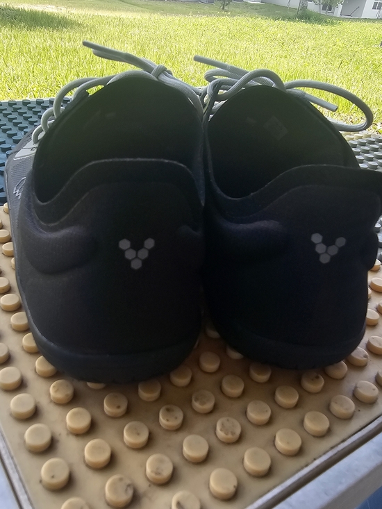 Size 11 - Vivobarefoot Primus Lite IV - Black